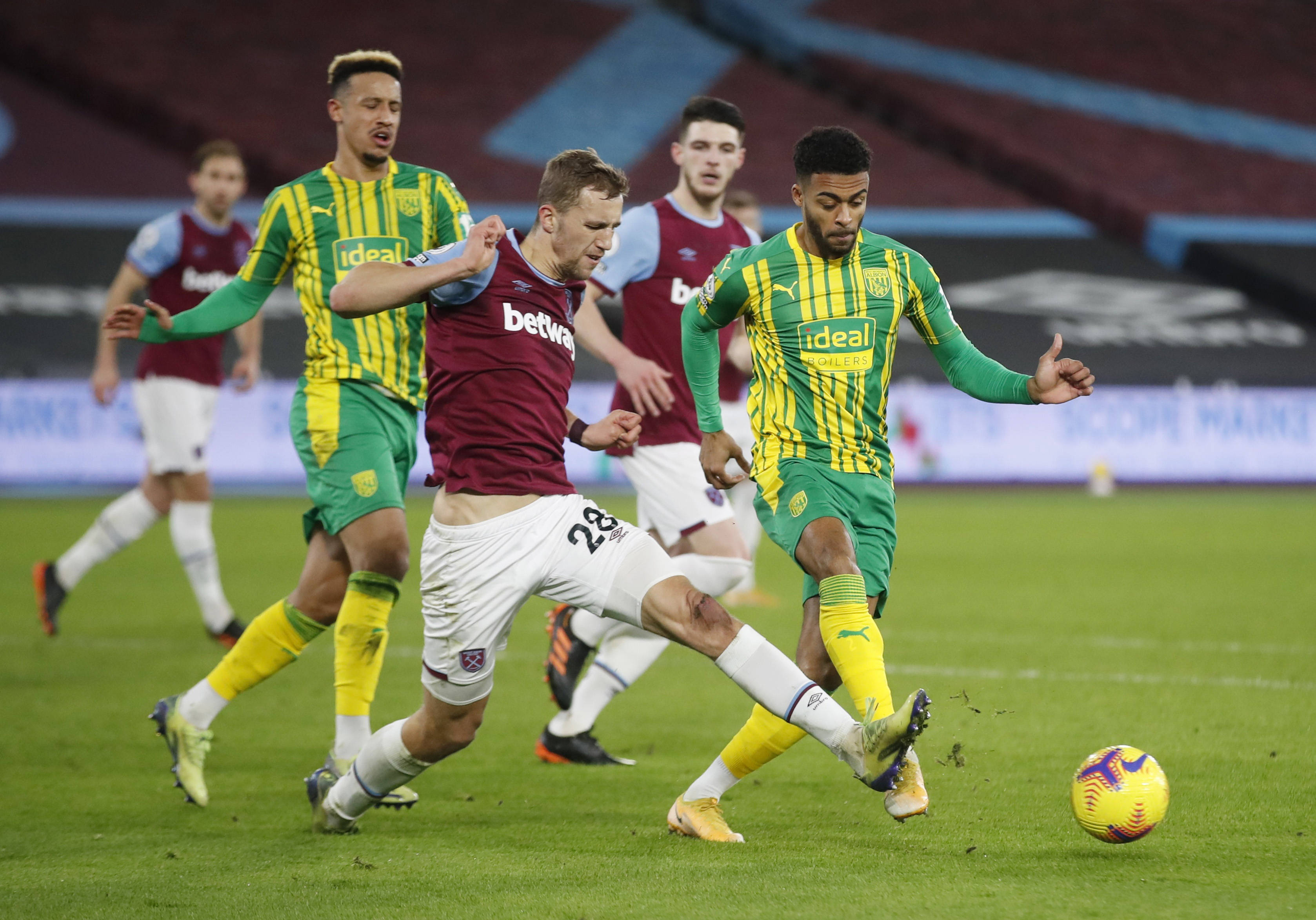 比如在某场 比如在某场