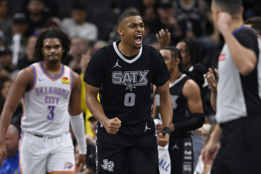 心队员能否 心队员能否